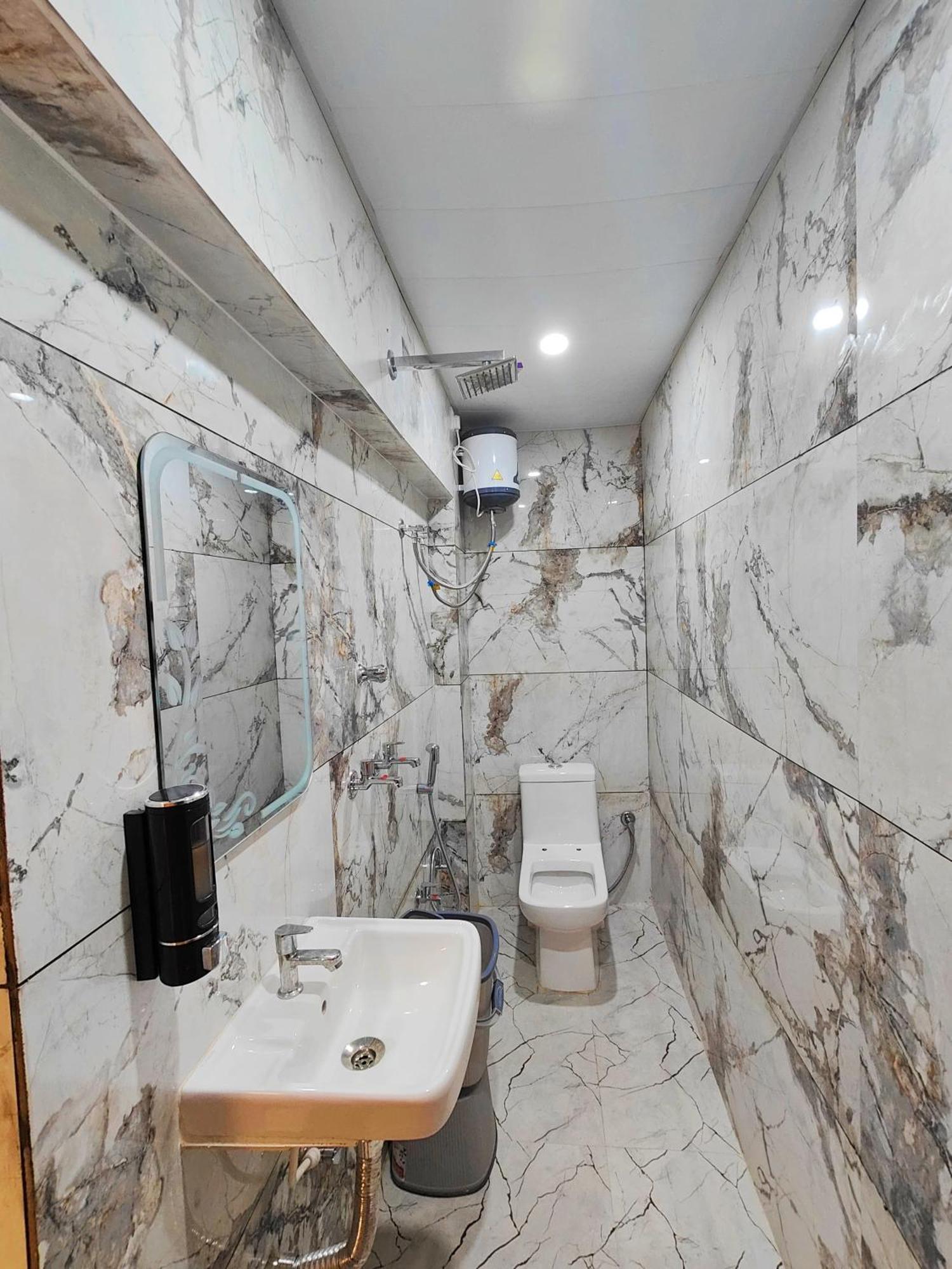 Hotel Mangal Murti バラナシ エクステリア 写真
